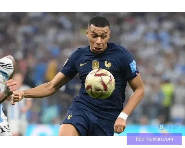 姆巴佩持续展现领袖气质，球队竞争力增强值得关注